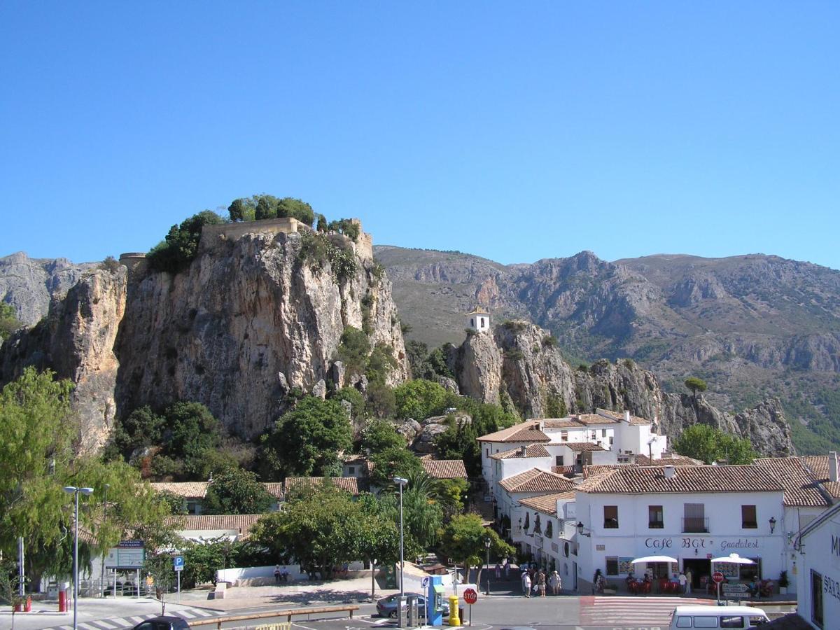 Apartamentos Serrella - Rural Guadalest Benimantell Bagian luar foto